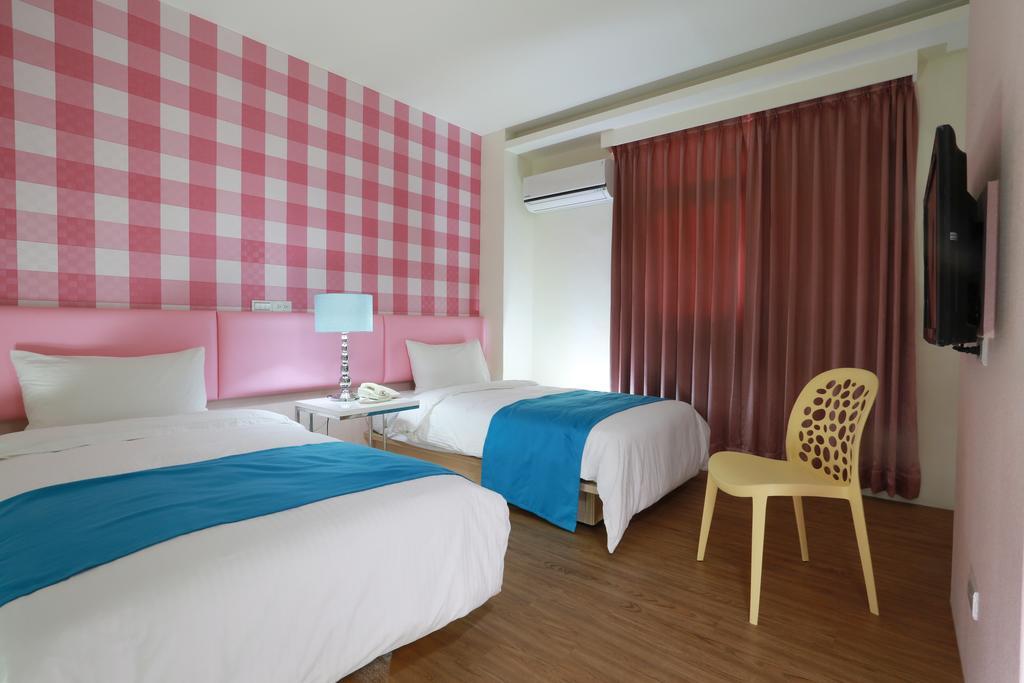 Guo Chen Hotel Luodong Esterno foto