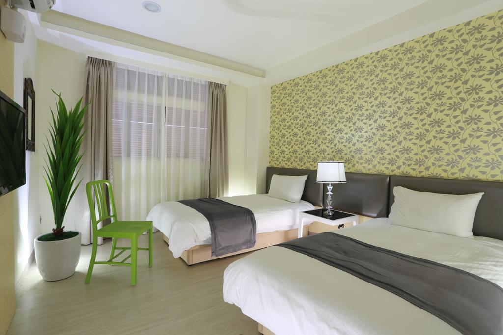 Guo Chen Hotel Luodong Esterno foto